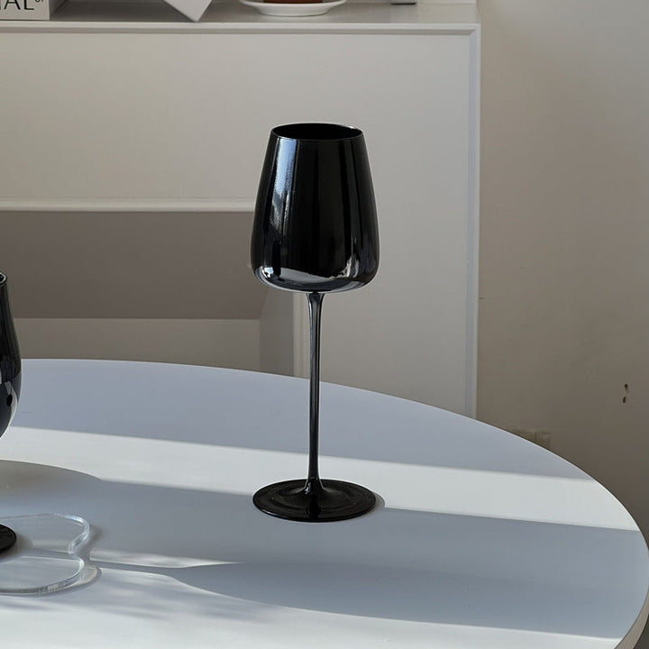 Elevate Your Drinking Experience with Our Black Porcelain Crystal Elegant Drinking Glass